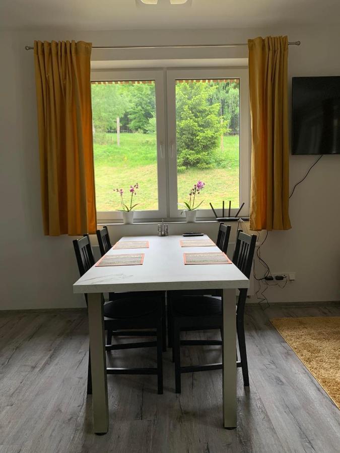 Apartman U Lomu โดลนี โมราวา ภายนอก รูปภาพ